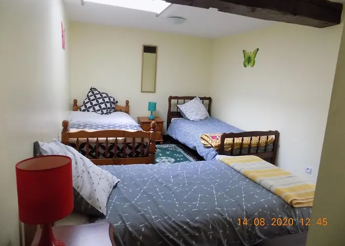 Les Papillons Holiday home