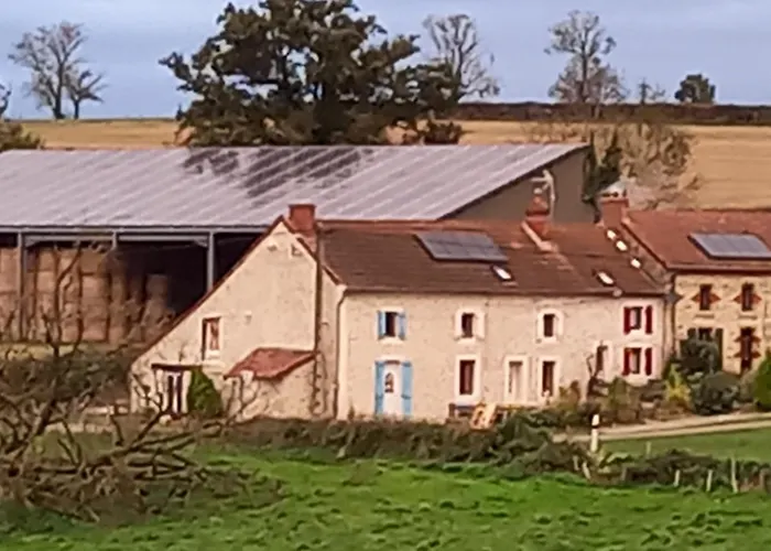 Les Papillons Holiday home Vrolle